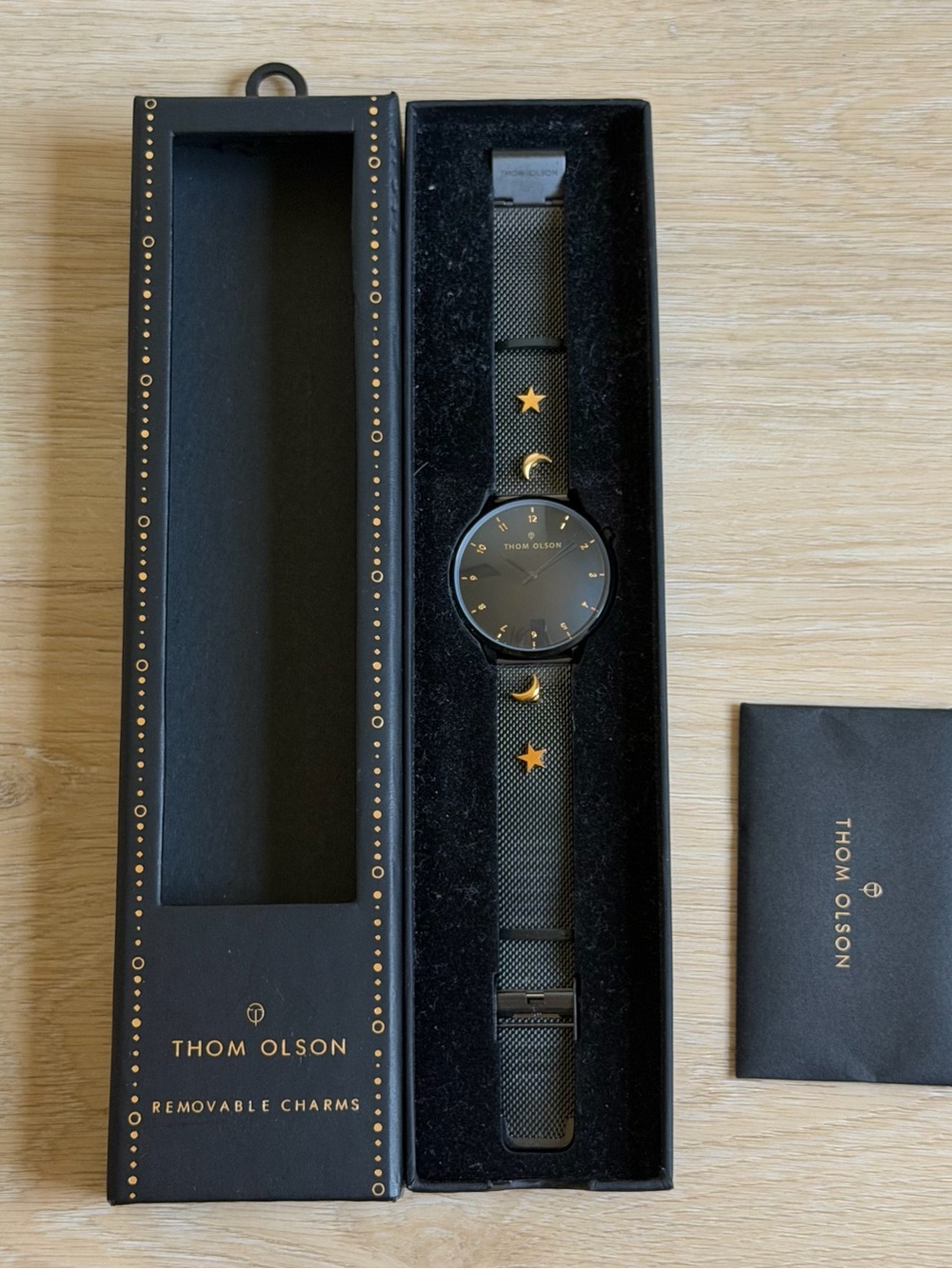 $99.00 New! Thom OLSON Women’s Stainless Steel Mesh Strap Watch + Box + Papers